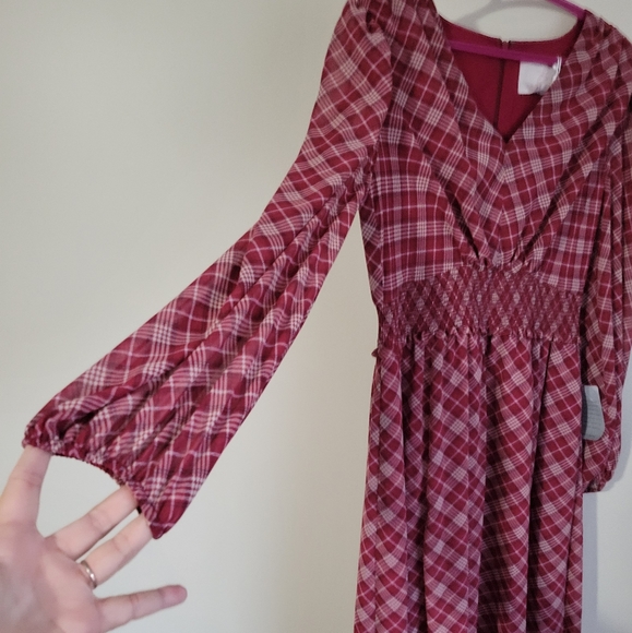 Gal Meets Glam Dresses & Skirts - Gal Meets Glam Plaid floor length dress NWT